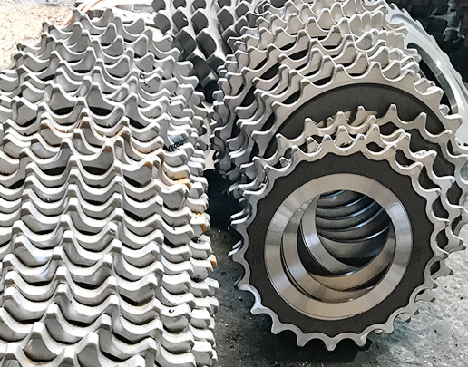What are the surface treatment processes for marine components in Dalian?